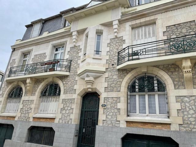 Le Charmant Tours Exterior photo